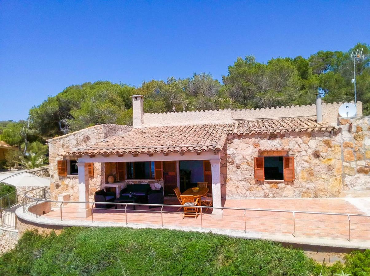 Beautiful Private Villa On The Sea Santanyí Kültér fotó